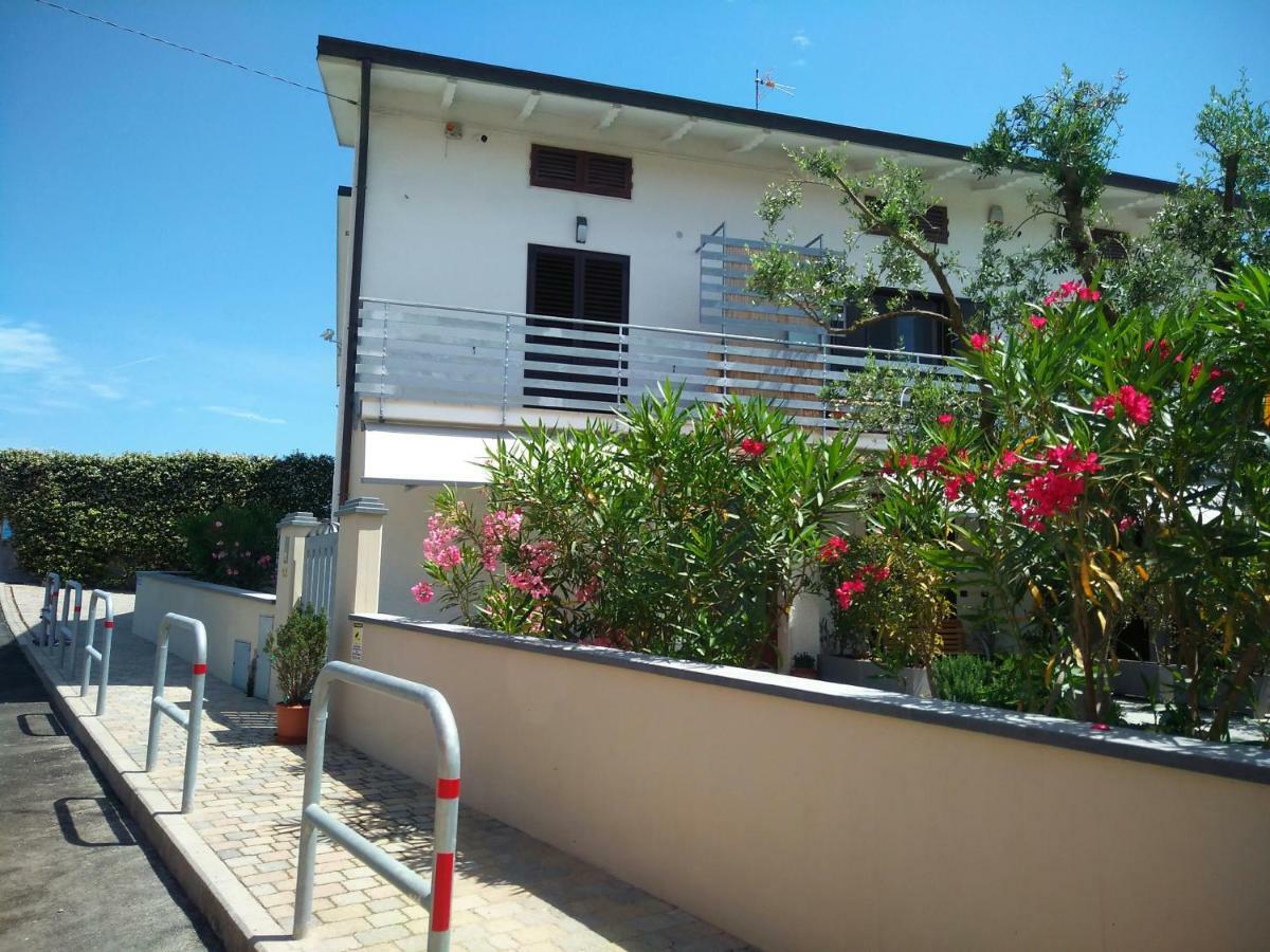 Appartamento Berlicche Agliana Exterior photo